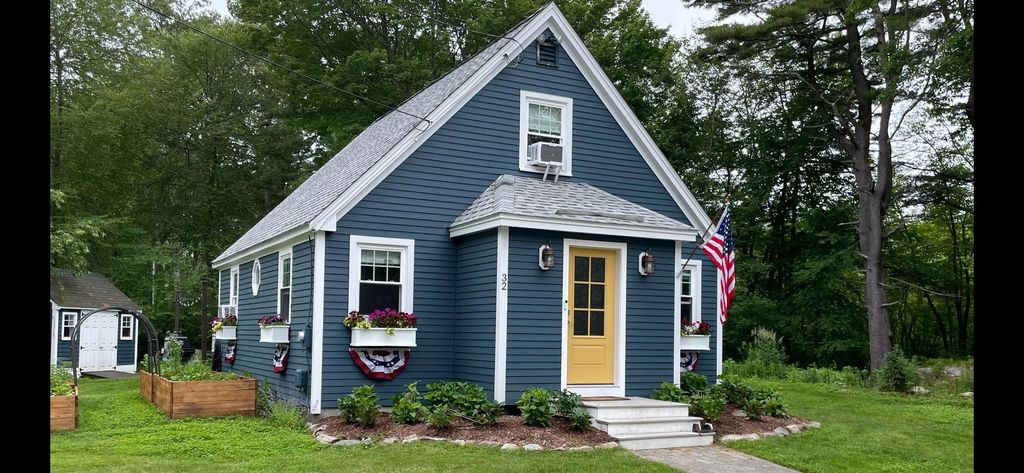 Photo of 32 Porpoise Drive, Rye, NH 03870 (MLS # 5083673)
