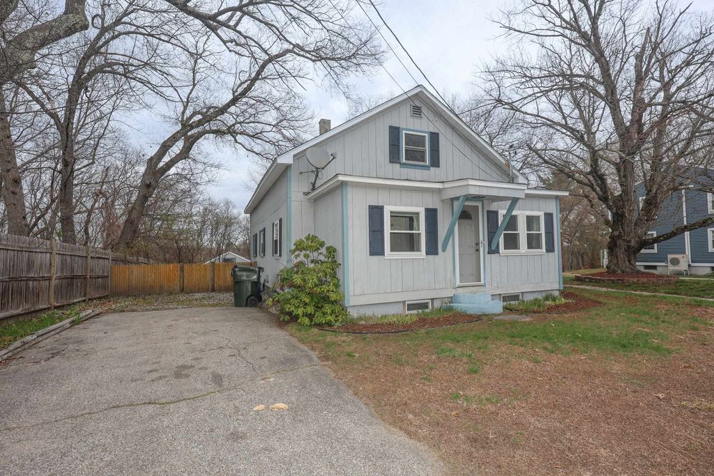 Photo of 63 Saint Marie Street, Manchester, NH 03102 (MLS # 5085182)