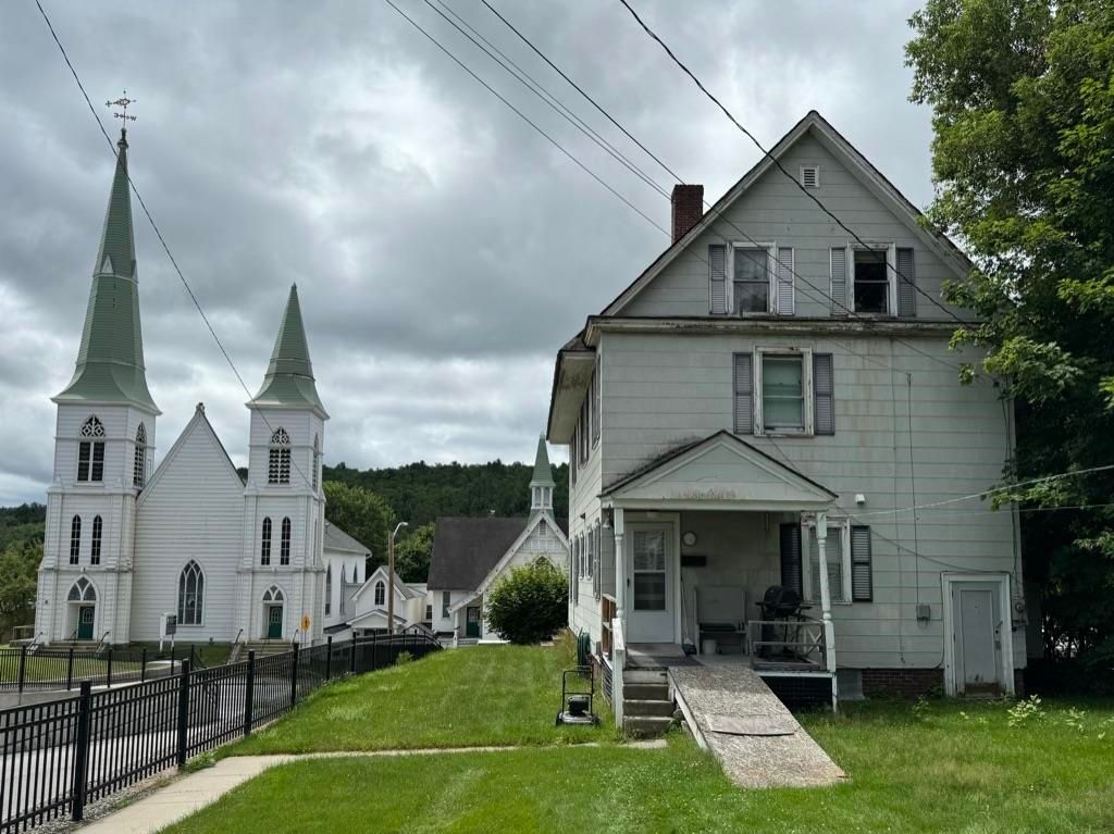 Photo of 194 MAIN Street, Littleton, NH 03561 (MLS # 5052412)