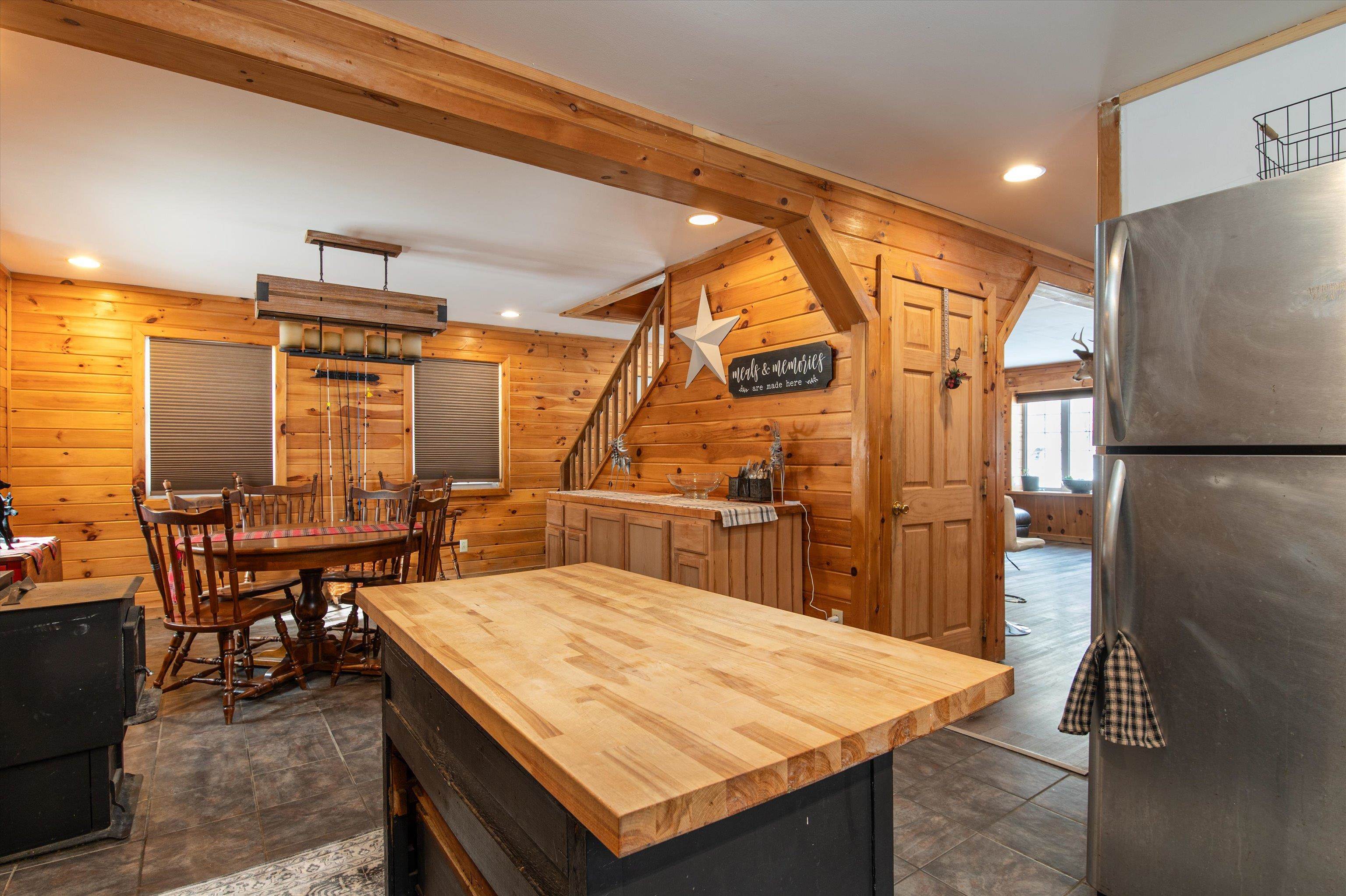 Cavendish, Vermont 05142, United States, 3 Bedrooms Bedrooms, ,2 BathroomsBathrooms,Residential,Active,8057