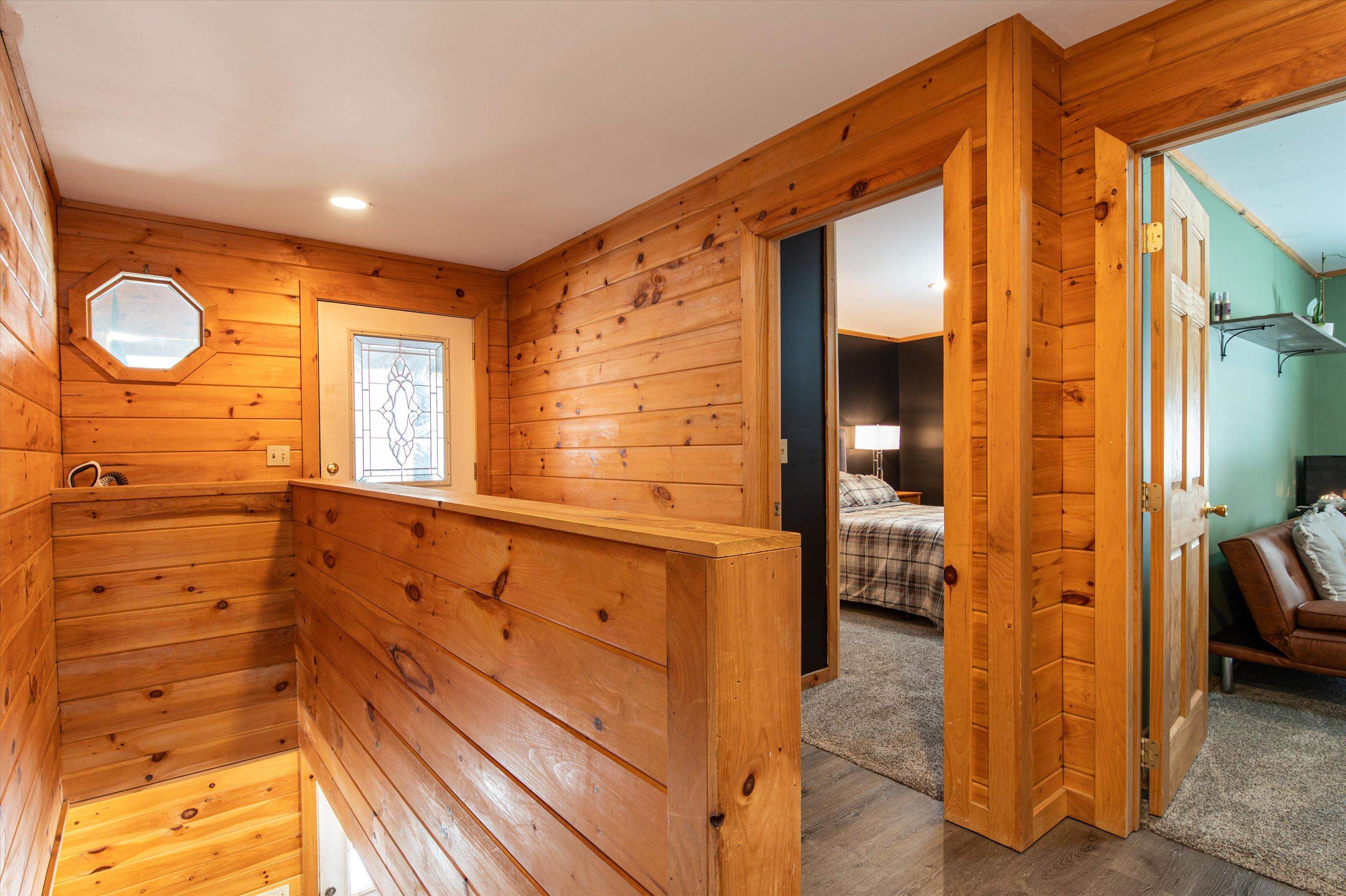 Cavendish, Vermont 05142, United States, 3 Bedrooms Bedrooms, ,2 BathroomsBathrooms,Residential,Active,8057