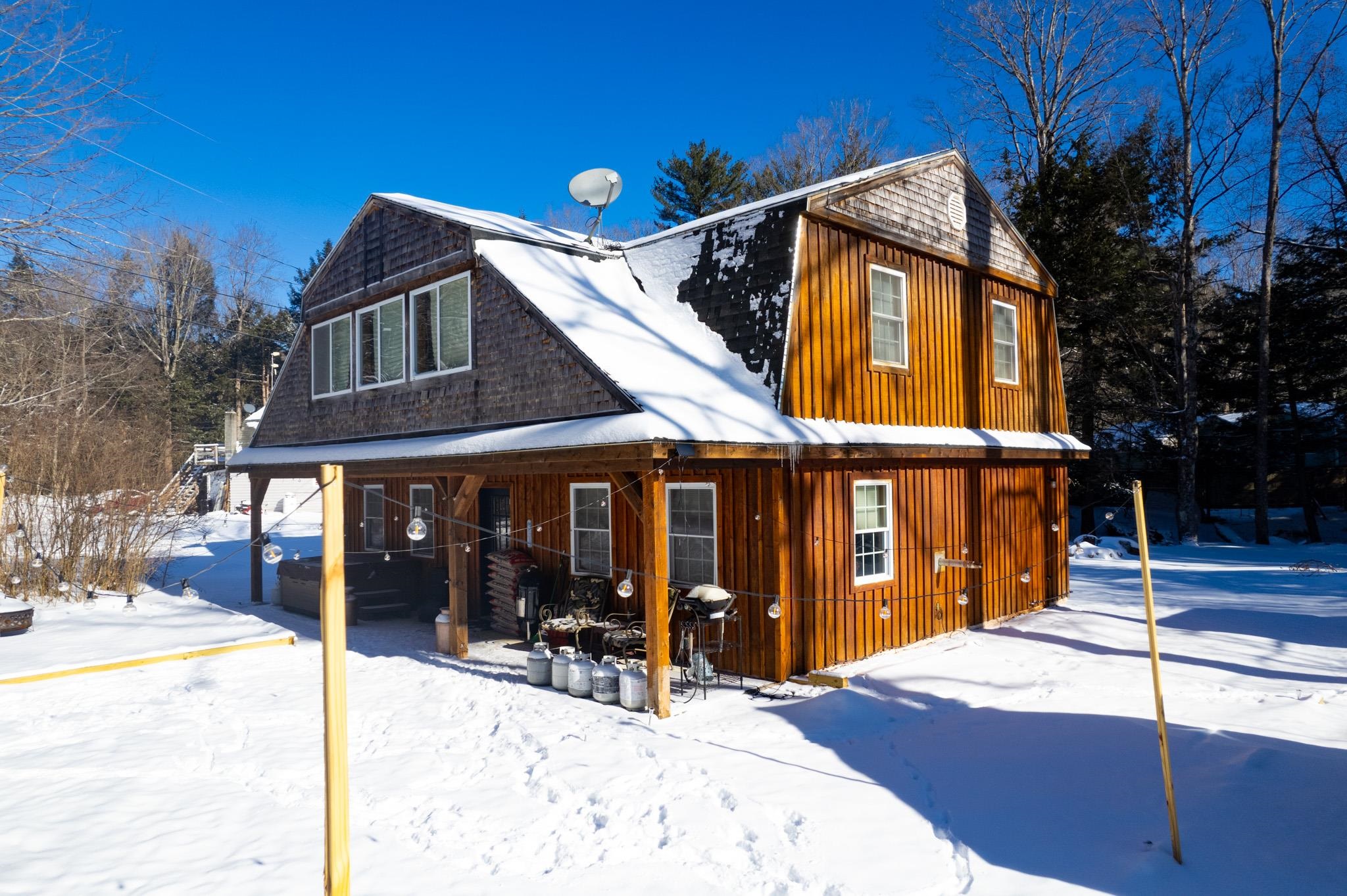 Cavendish, Vermont 05142, United States, 3 Bedrooms Bedrooms, ,2 BathroomsBathrooms,Residential,Active,8057