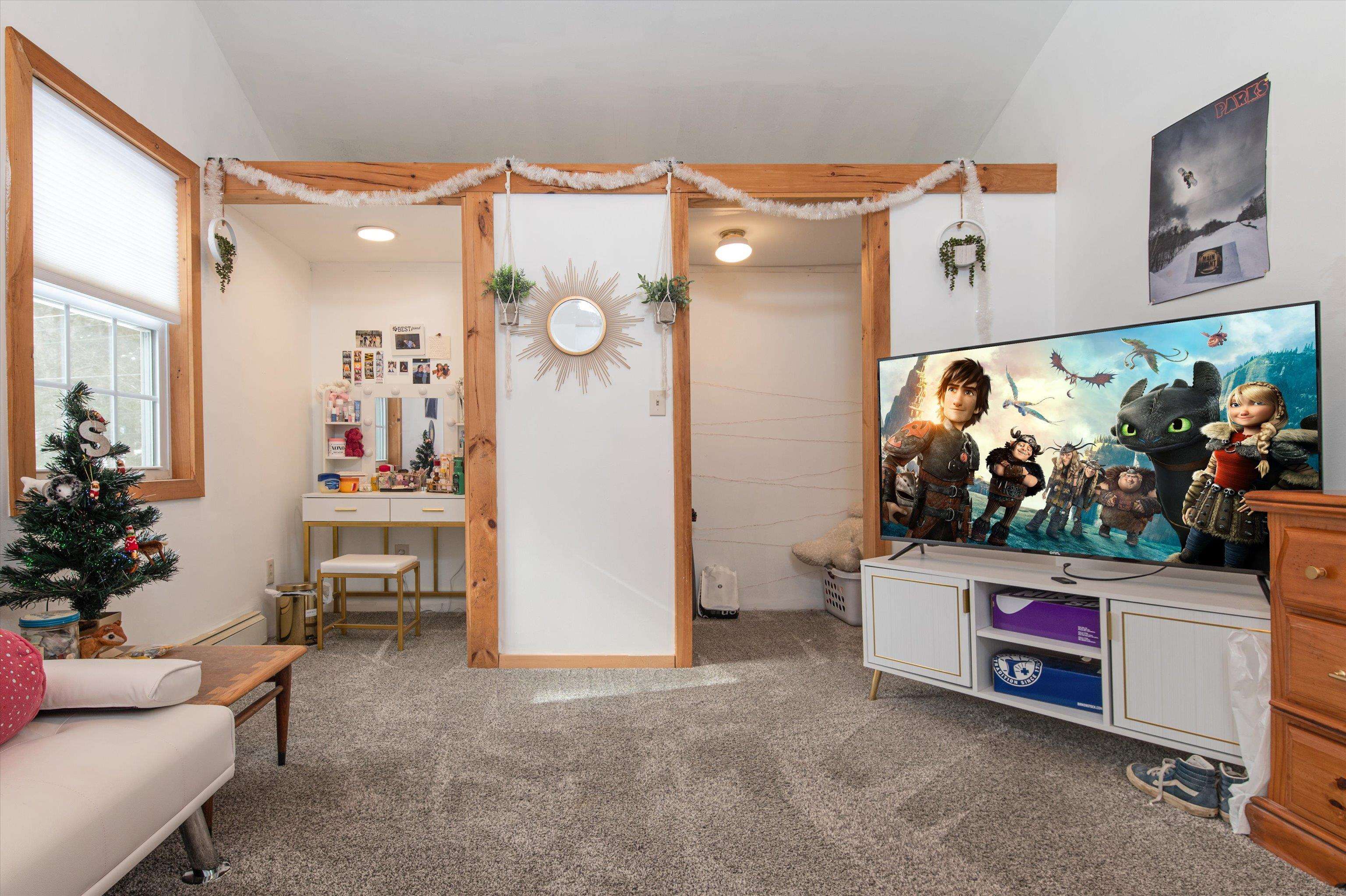 Cavendish, Vermont 05142, United States, 3 Bedrooms Bedrooms, ,2 BathroomsBathrooms,Residential,Active,8057