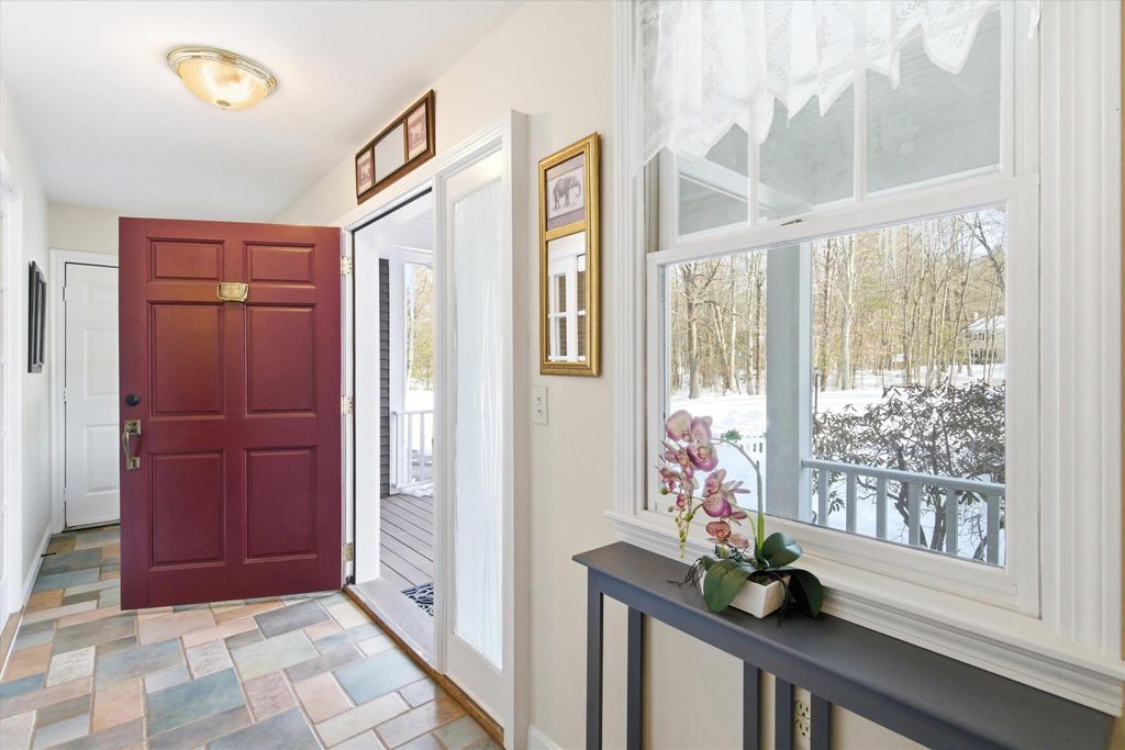 Photo of 43 Alsun Drive, Hollis, NH 03049 (MLS # 5076909)