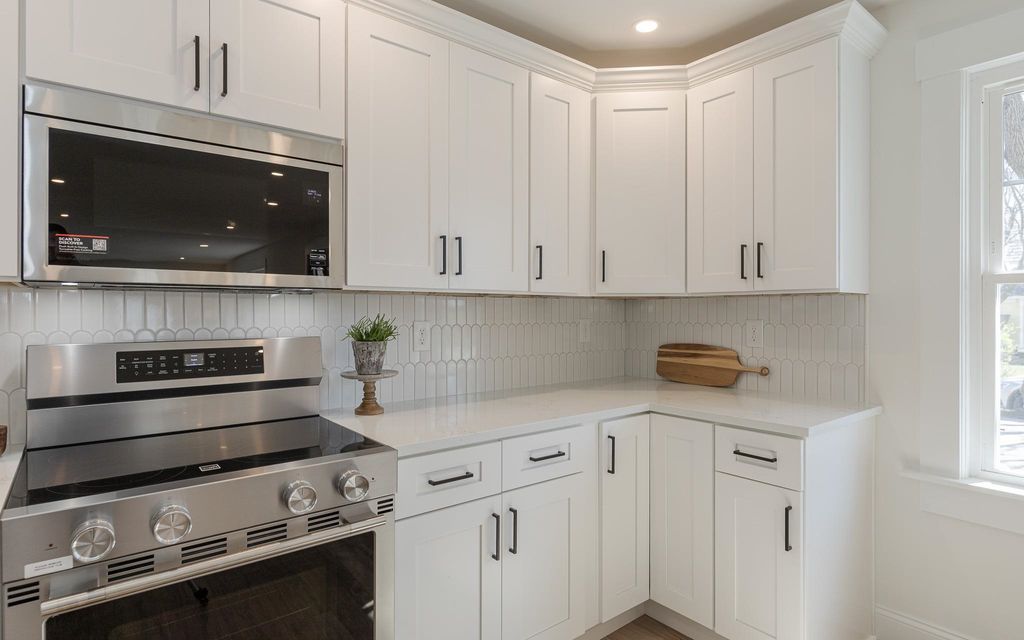 Photo of 49 McKinley Street, Keene, NH 03431 (MLS # 5087861)