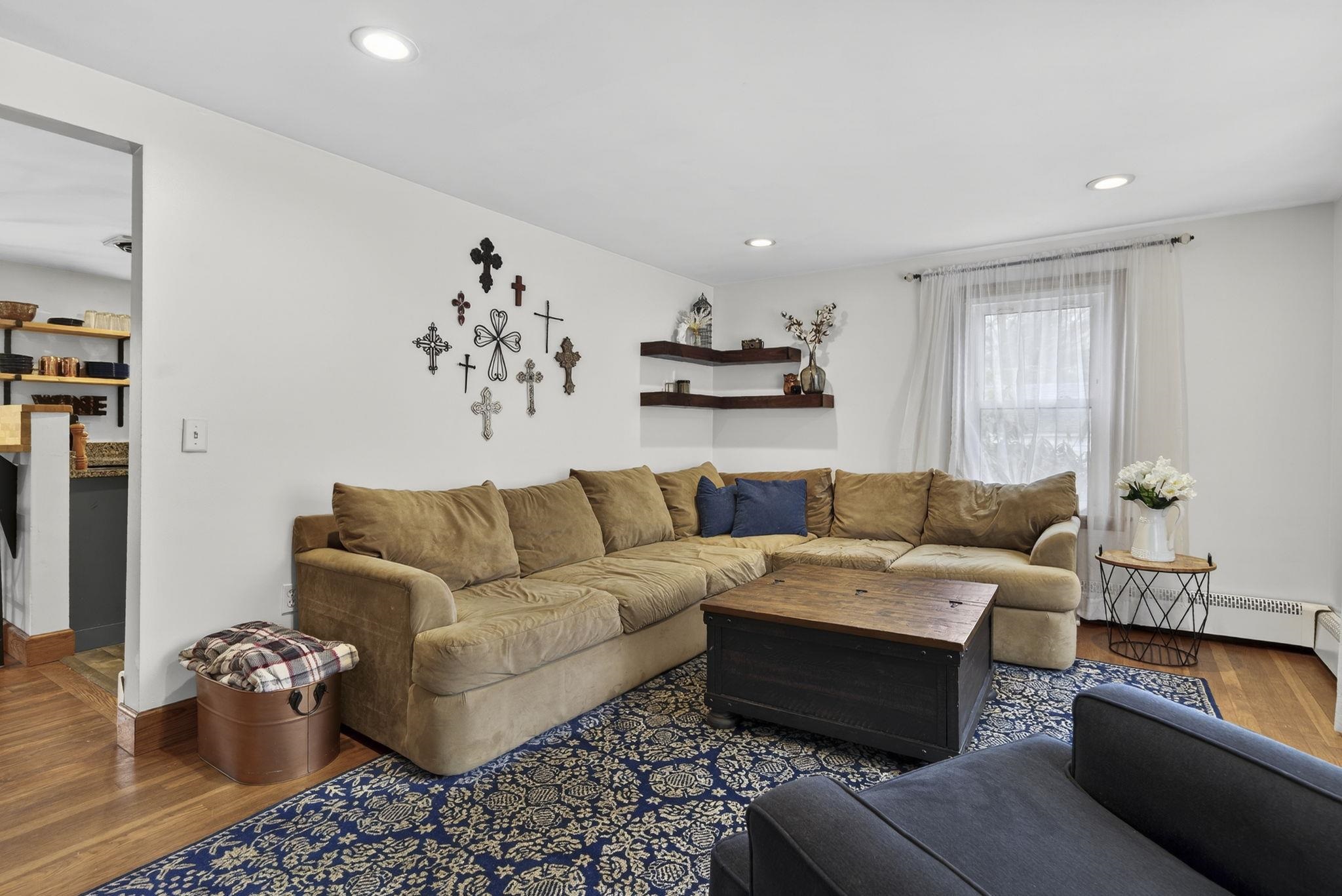 686 Old Candia Road