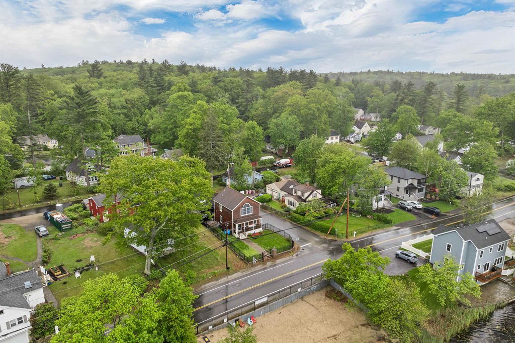 Photo of 92 Shadow Lake Road, Salem, NH 03079 (MLS # 5042731)