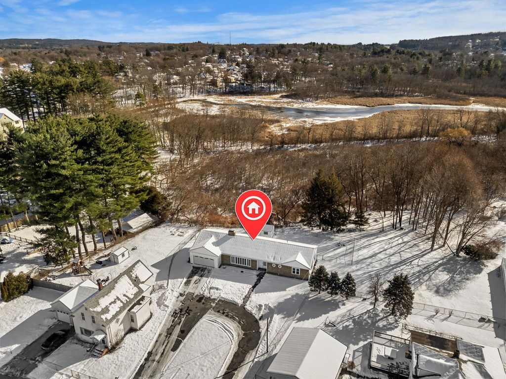 Photo of 49 Lovell Street, Nashua, NH 03060 (MLS # 5073185)