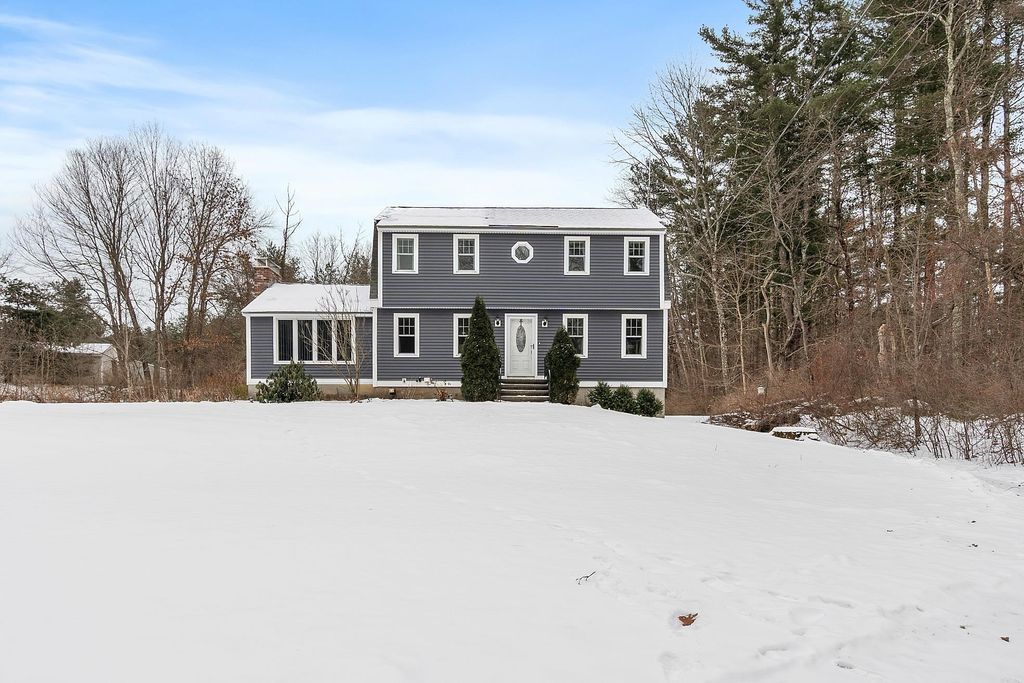 Photo of 229 Range Road, Windham, NH 03087 (MLS # 5073997)
