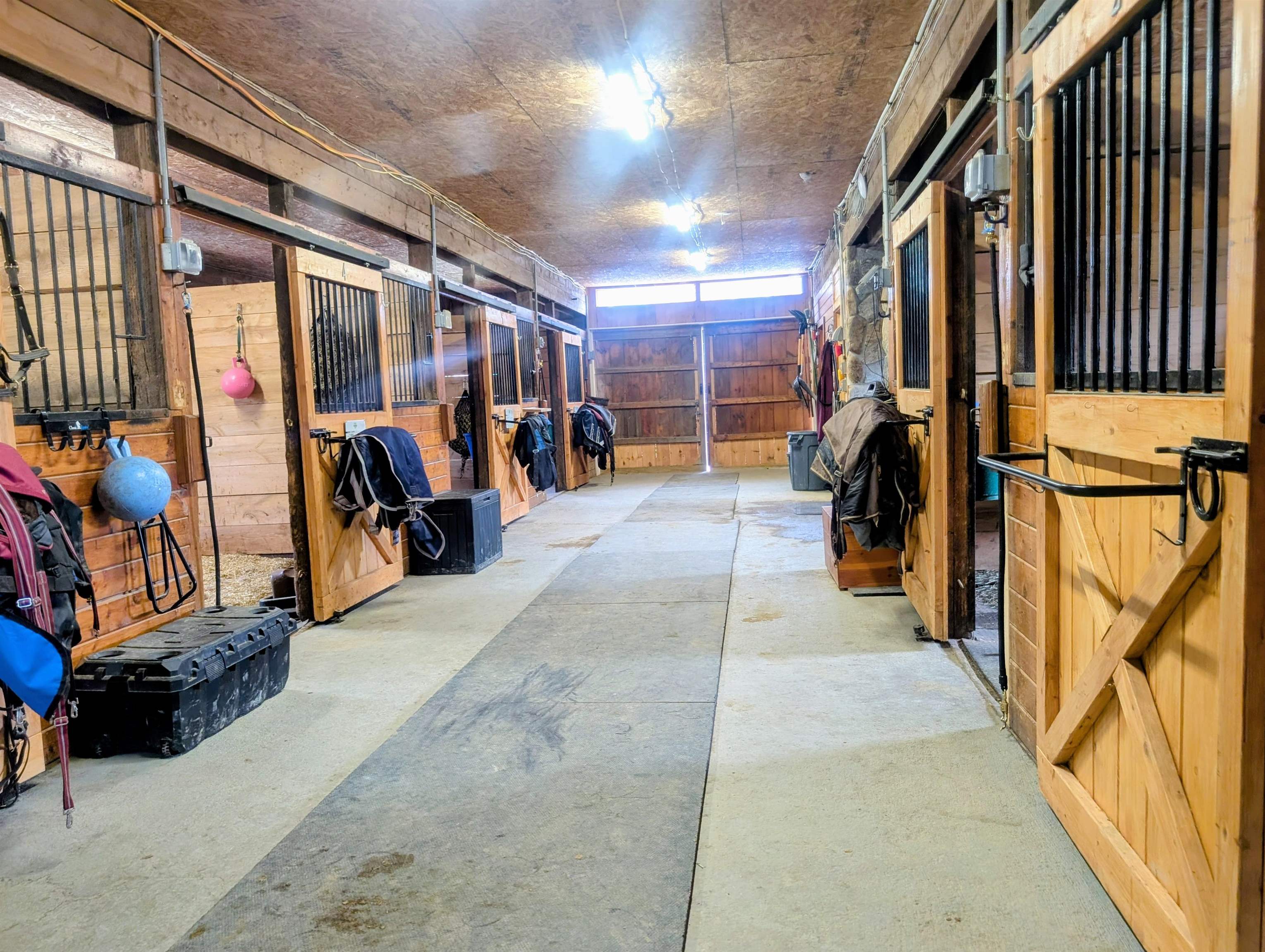 40 Dunbarton Center Road