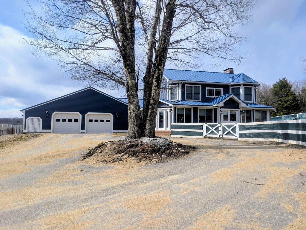 Photo of 40 Dunbarton Center Road, Bow, NH 03304 (MLS # 5081304)