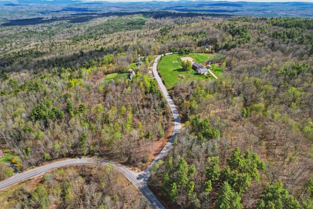 Photo of 2 Mullen Drive, Pittsfield, NH 03263 (MLS # 5088212)