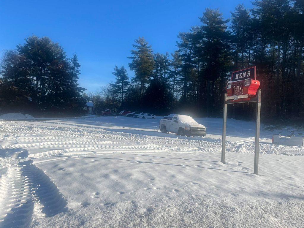 Photo of 18 Powwow River Road, Kingston, NH 03848 (MLS # 5073404)