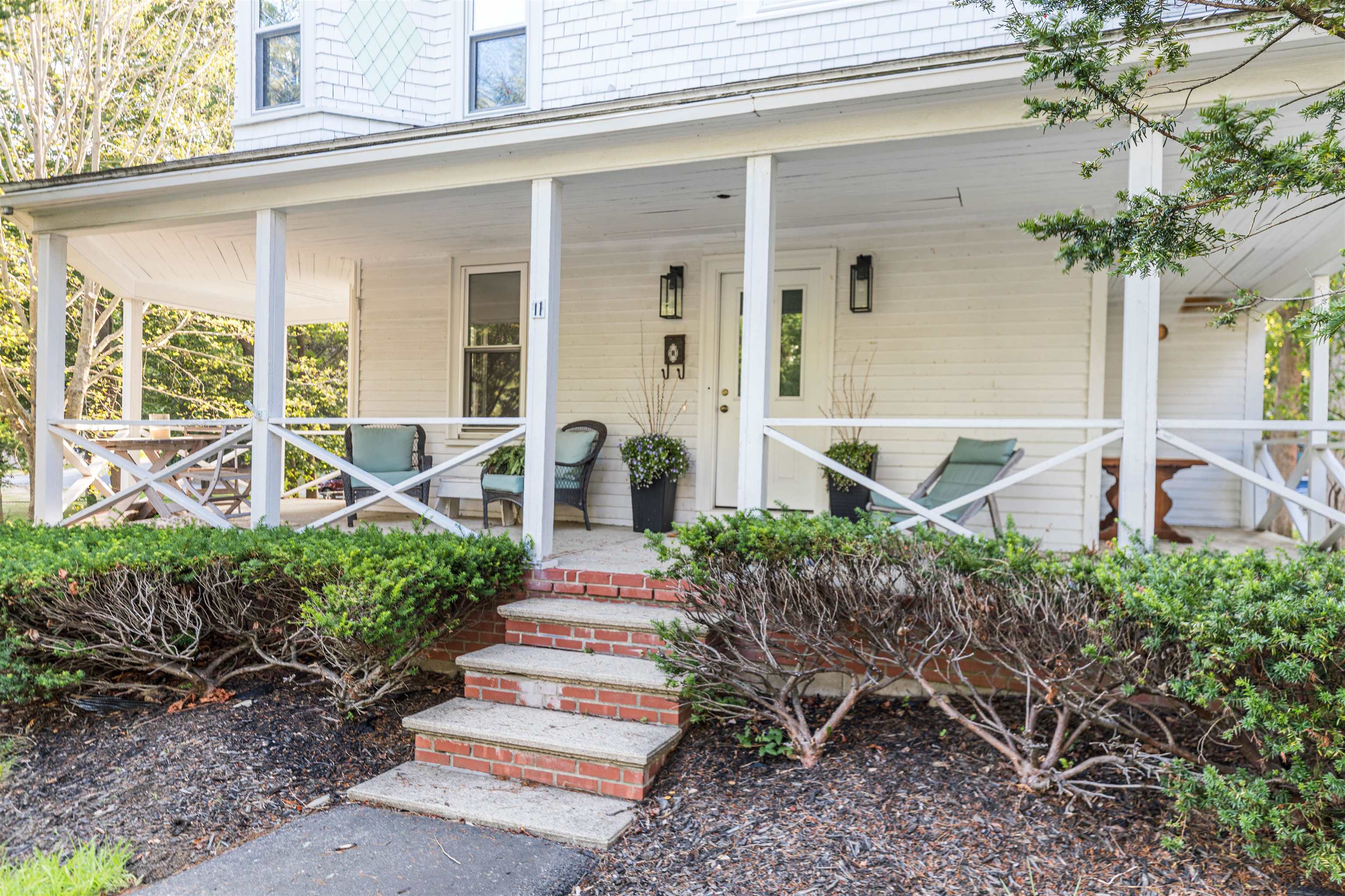 11 Rogers Road