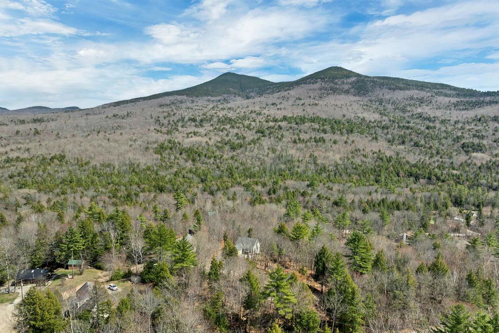 Photo of 17 Poplar Lane, Bartlett, NH 03812 (MLS # 5084761)
