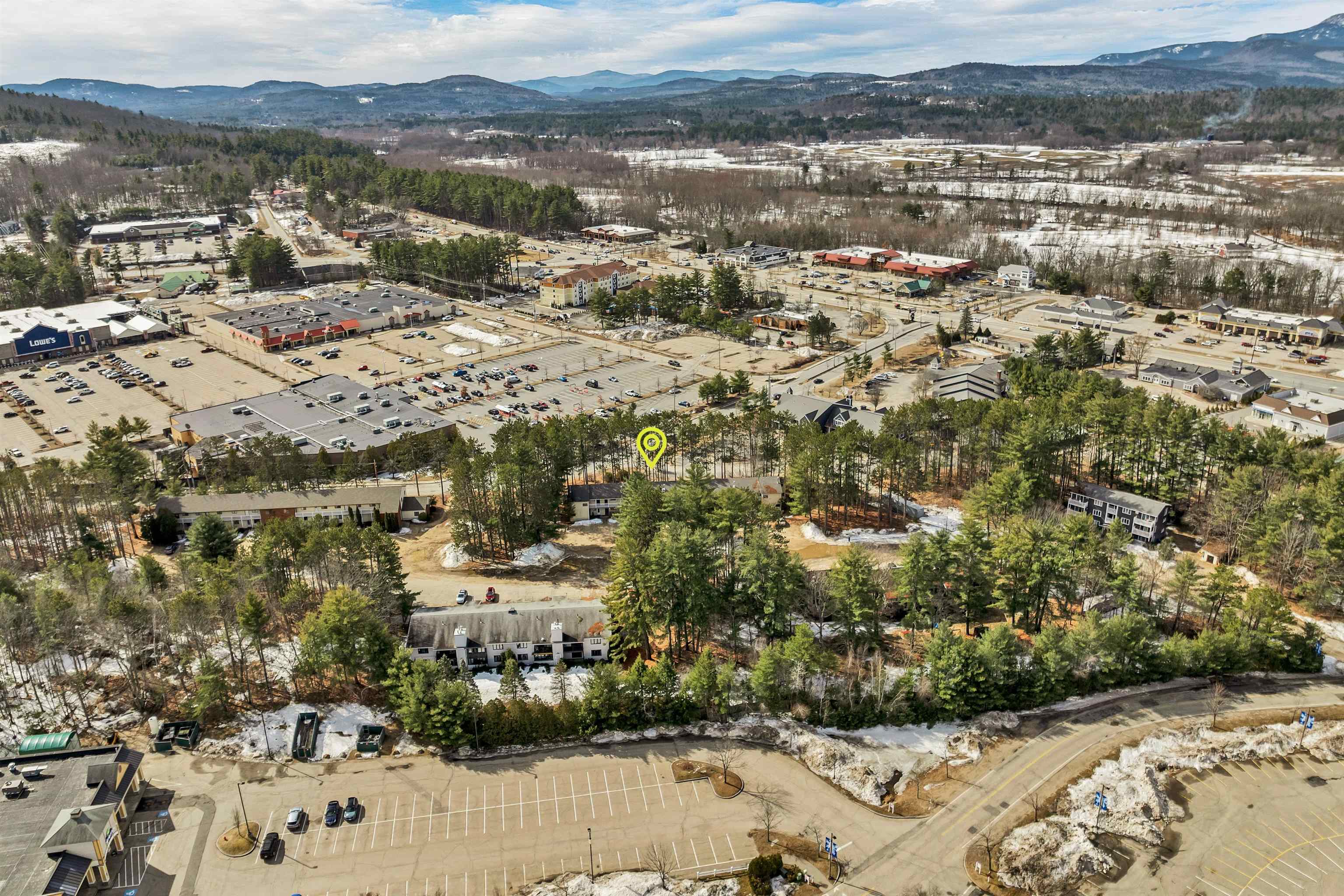 Conway, New Hampshire 03860, United States, 1 Bedroom Bedrooms, ,1 BathroomBathrooms,Residential,Active,109148