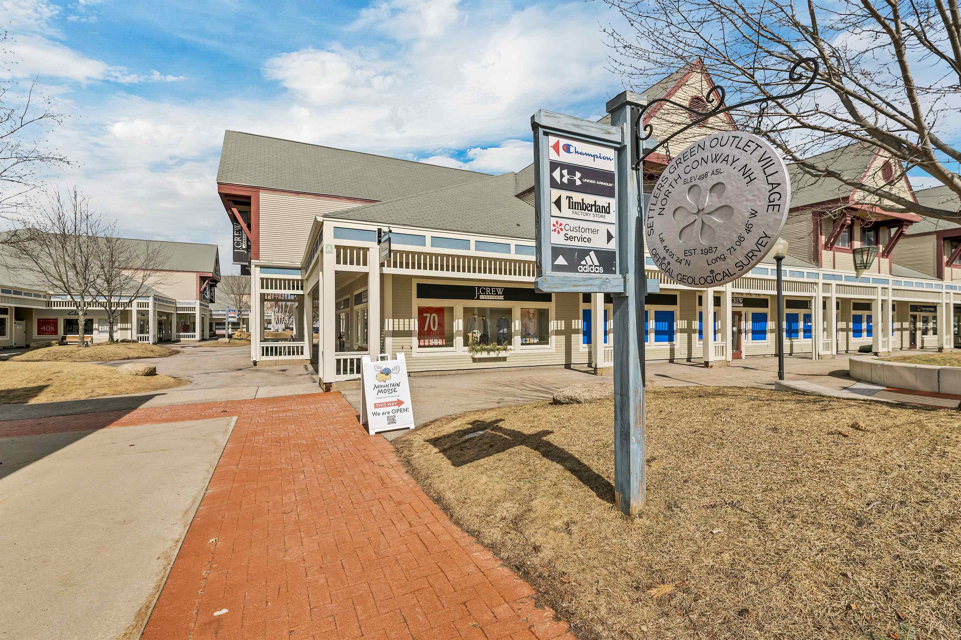 Conway, New Hampshire 03860, United States, 1 Bedroom Bedrooms, ,1 BathroomBathrooms,Residential,Active,109148