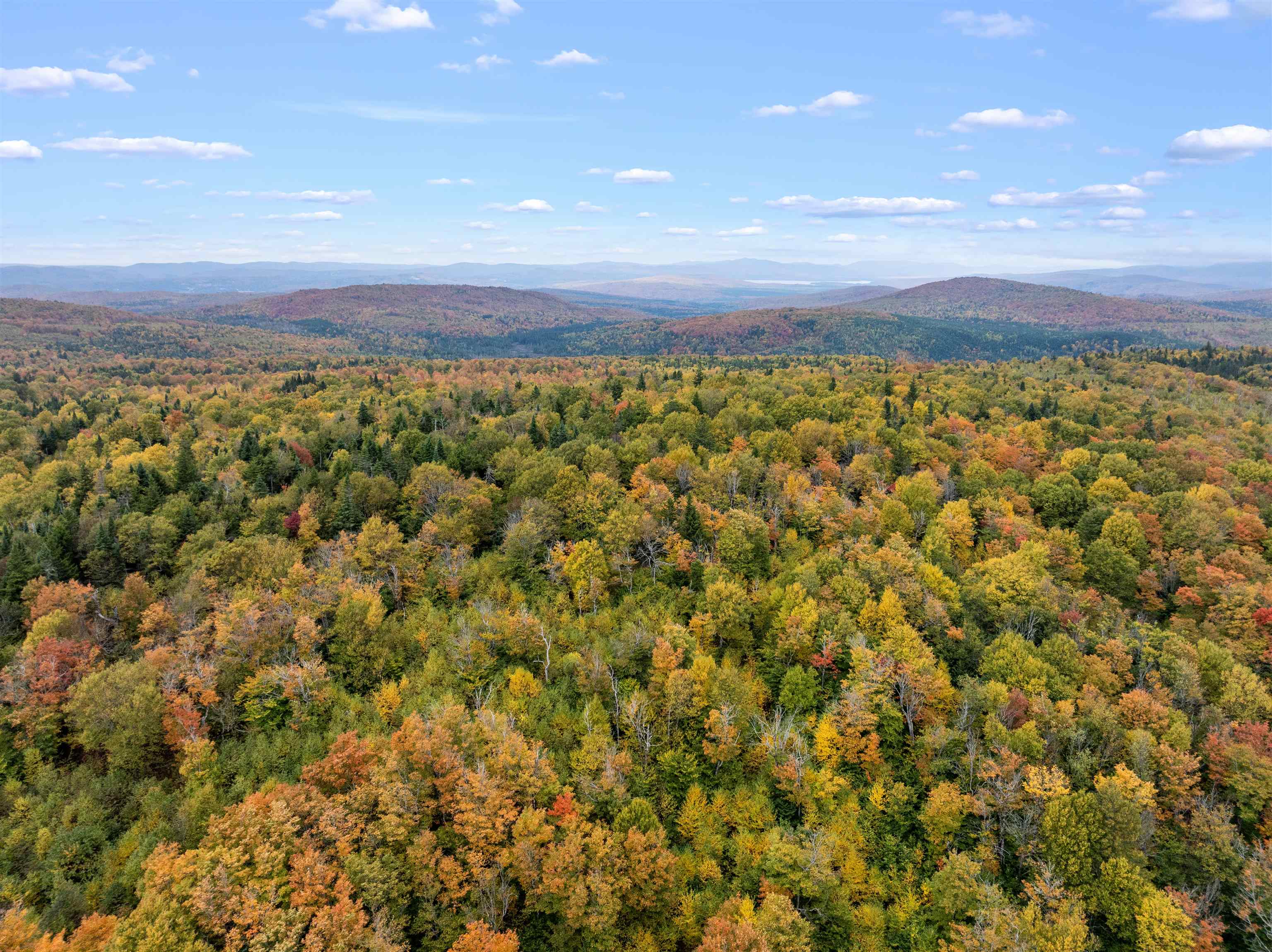 00 Diamond Pond Road