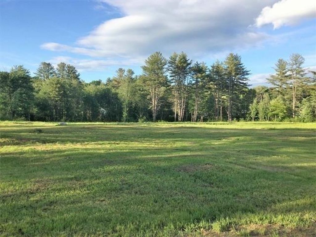 Photo of 15 Evans Road, Peterborough, NH 03458 (MLS # 5070394)