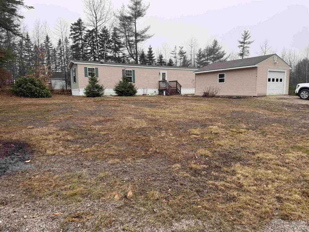 Photo of 6 Popple Way, Newport, NH 03773 (MLS # 5084307)
