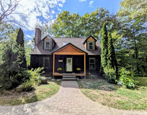 60 Scobie Road New Boston NH 03070