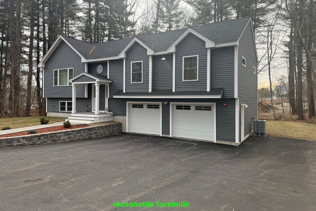 Photo of 7 BALD HILL Road, Raymond, NH 03077 (MLS # 5081040)