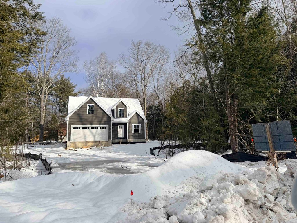 Photo of 3 Freedom Drive #17, Rochester, NH 03839 (MLS # 5072837)