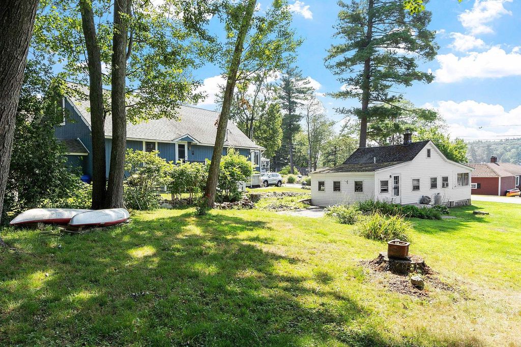 Photo of 32 Ells Road, Hampstead, NH 03841 (MLS # 5056416)