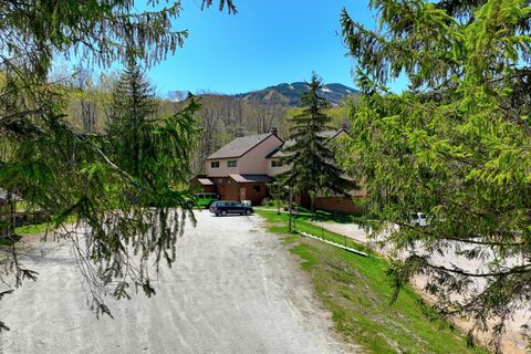 768 East Mountain Road C-6 Killington VT 05751