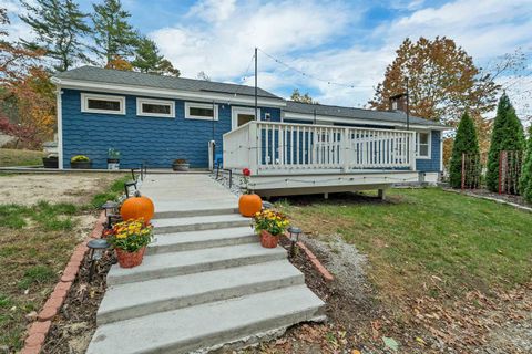 45 Crescent Lane Manchester NH 03109