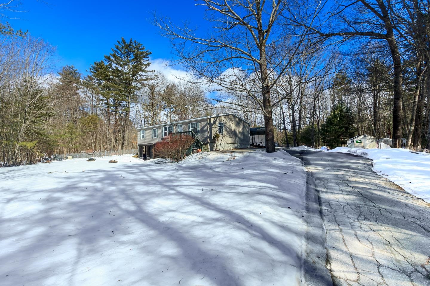 Barrington, New Hampshire 03825, United States, 3 Bedrooms Bedrooms, ,3 BathroomsBathrooms,Residential,Pending,87278