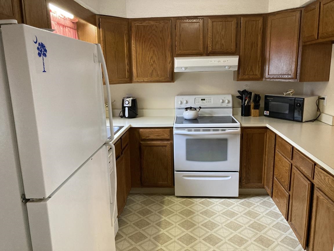 6 Monroe Drive 111