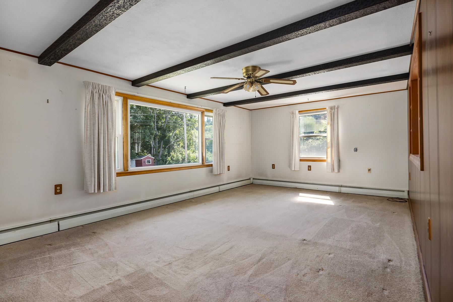 4 Spinney Avenue