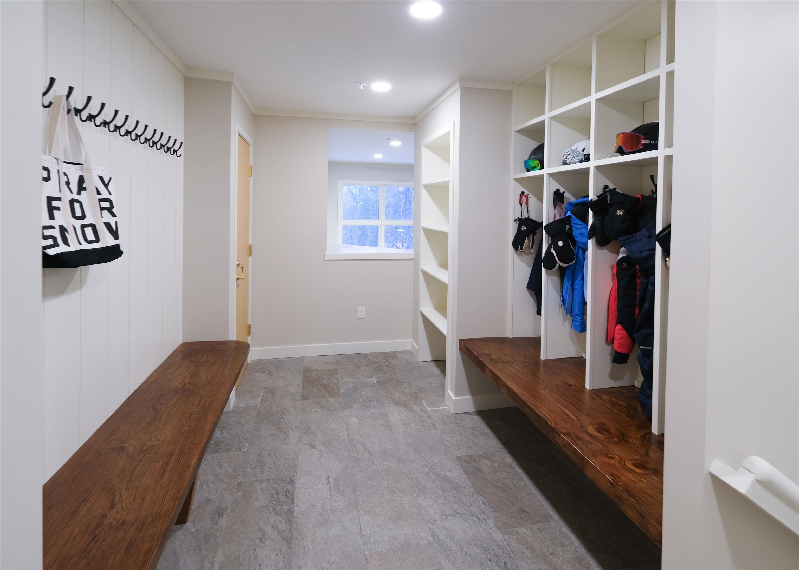 56 Ledgewood Road C3/C4 Garage