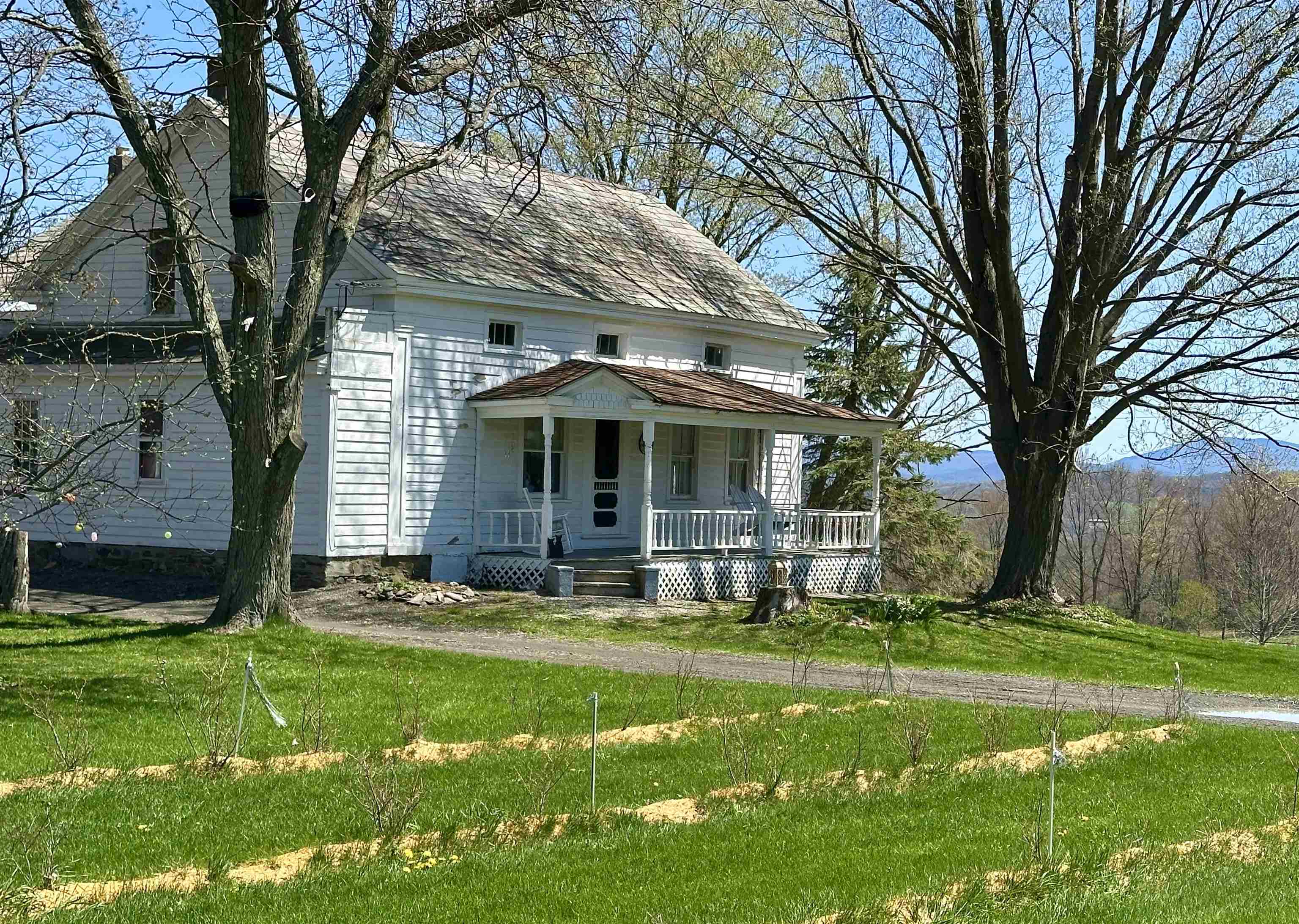 163 Warnick Road