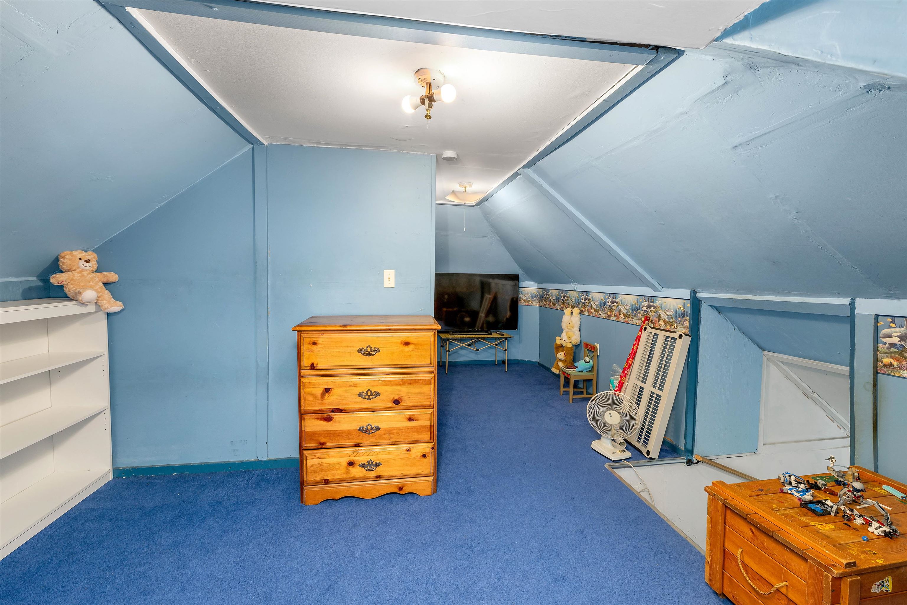 Laconia, New Hampshire 03246, United States, 3 Bedrooms Bedrooms, ,1 BathroomBathrooms,Residential,Pending,2481