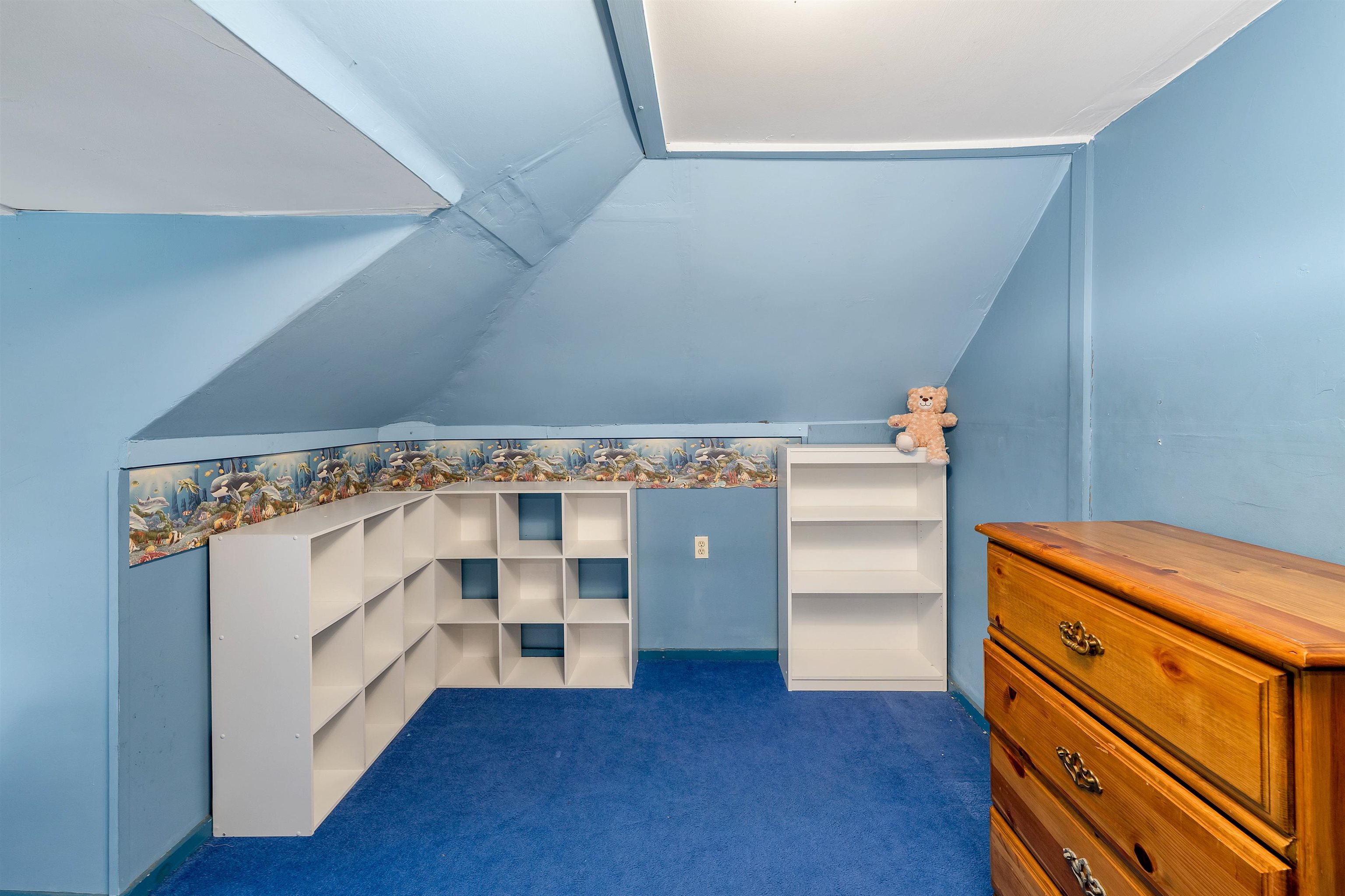 Laconia, New Hampshire 03246, United States, 3 Bedrooms Bedrooms, ,1 BathroomBathrooms,Residential,Pending,2481