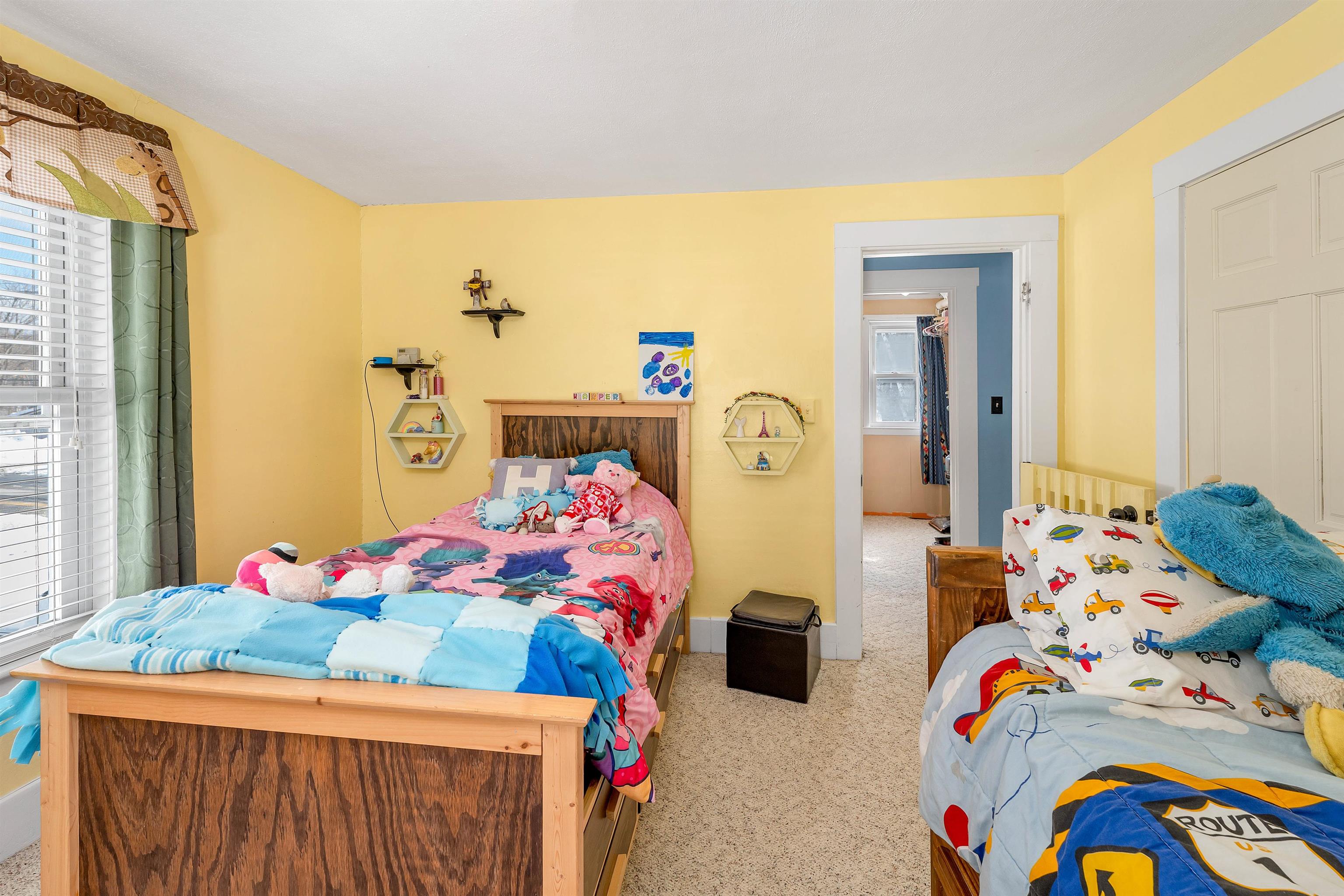 Laconia, New Hampshire 03246, United States, 3 Bedrooms Bedrooms, ,1 BathroomBathrooms,Residential,Pending,2481