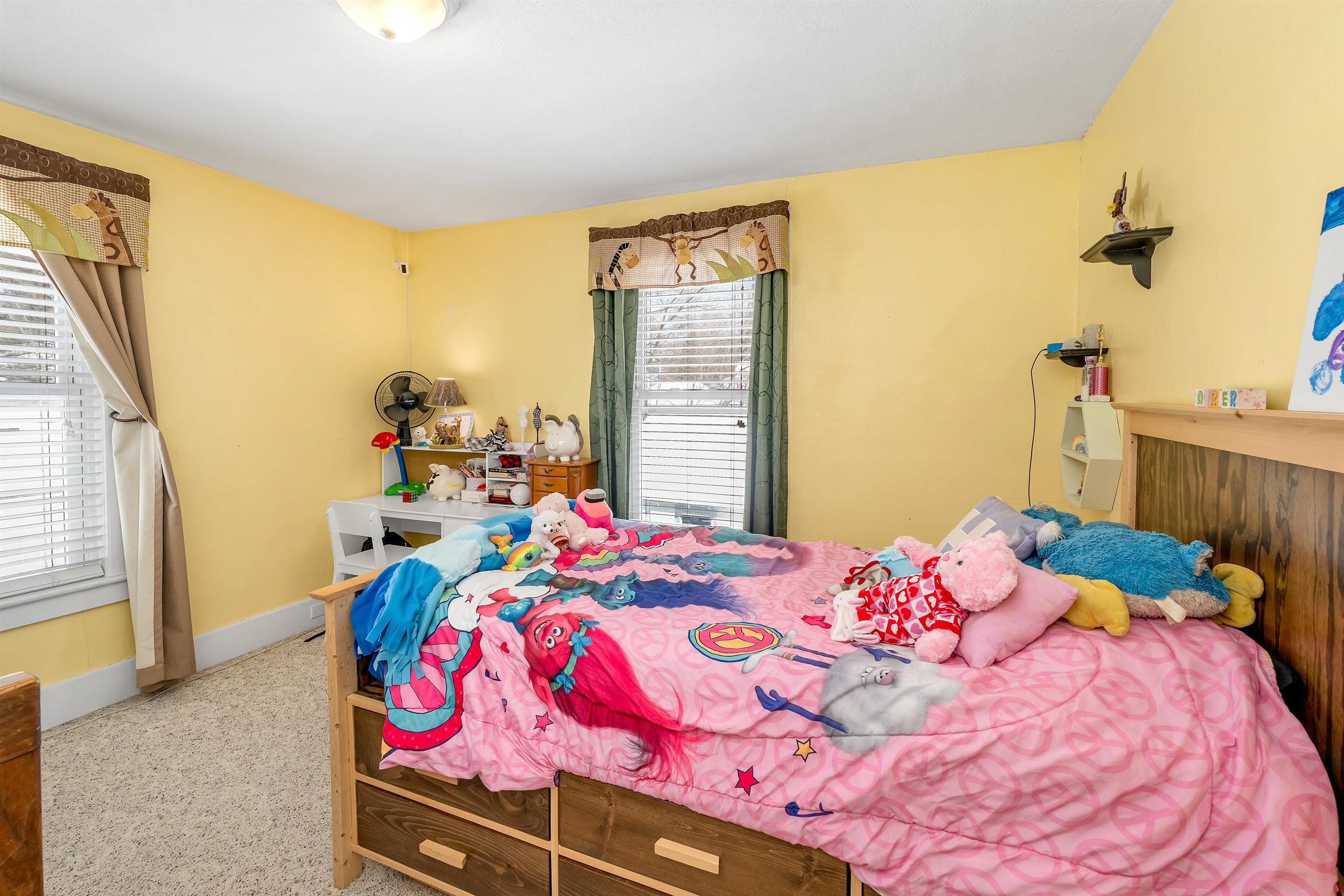 Laconia, New Hampshire 03246, United States, 3 Bedrooms Bedrooms, ,1 BathroomBathrooms,Residential,Pending,2481