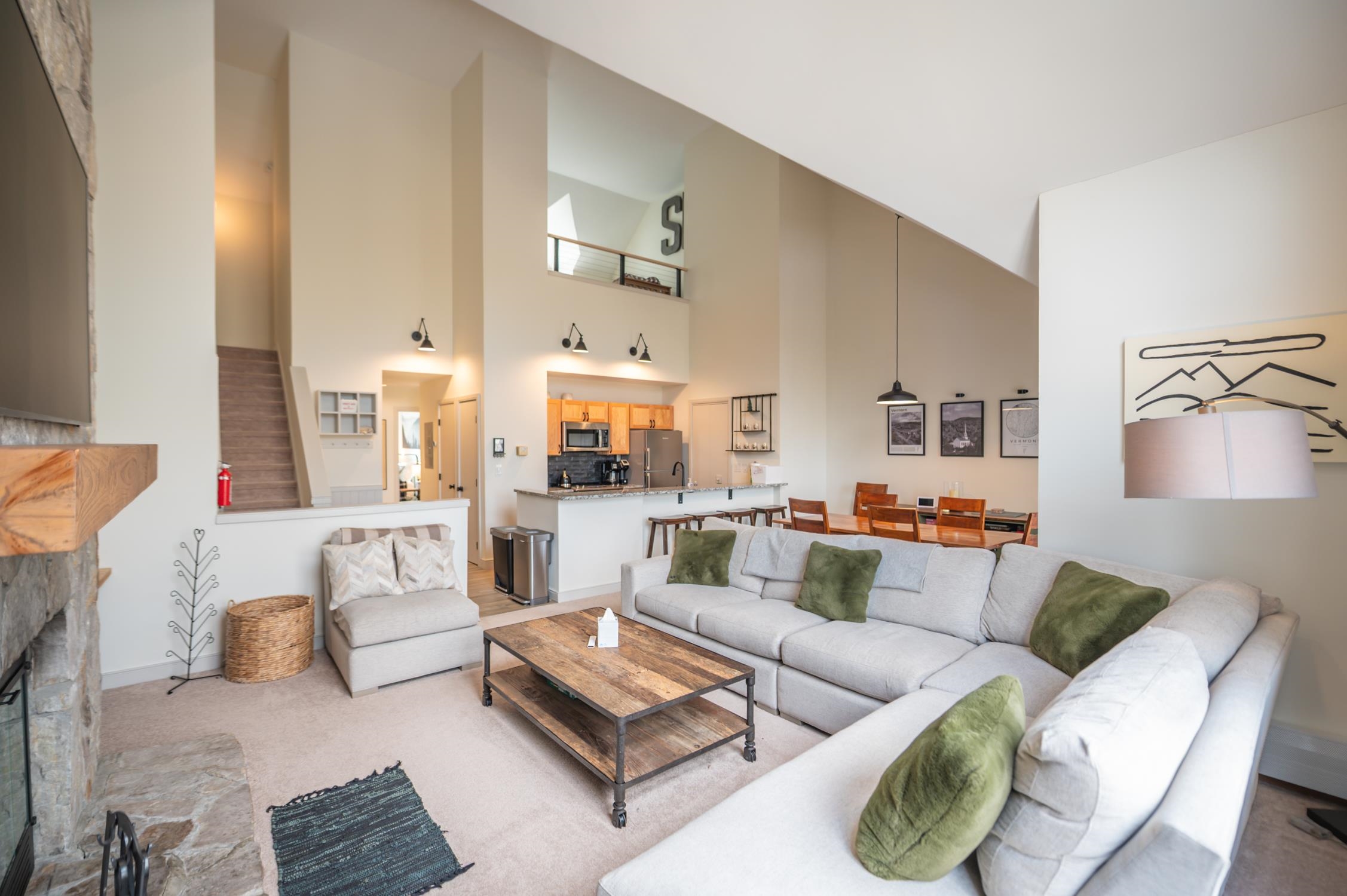 8J Sportscenter Village Way C32