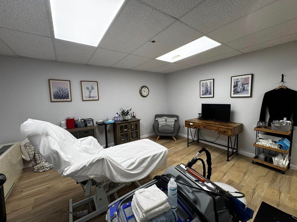 Photo of 39 Central Square, Keene, NH 03431 (MLS # 5065992)