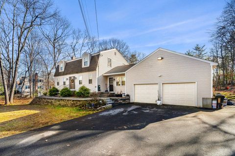 Photo of 50 Bartley Hill Road, Londonderry, NH 03053 (MLS # 5071074)