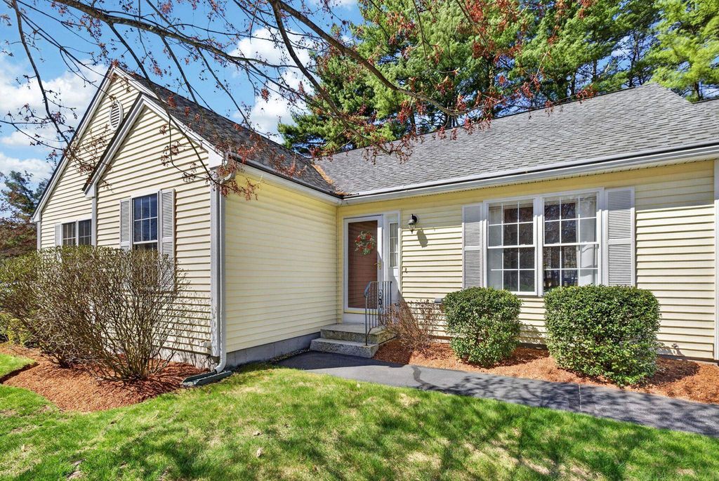Photo of 64 Jenna Way, Manchester, NH 03104 (MLS # 5086095)