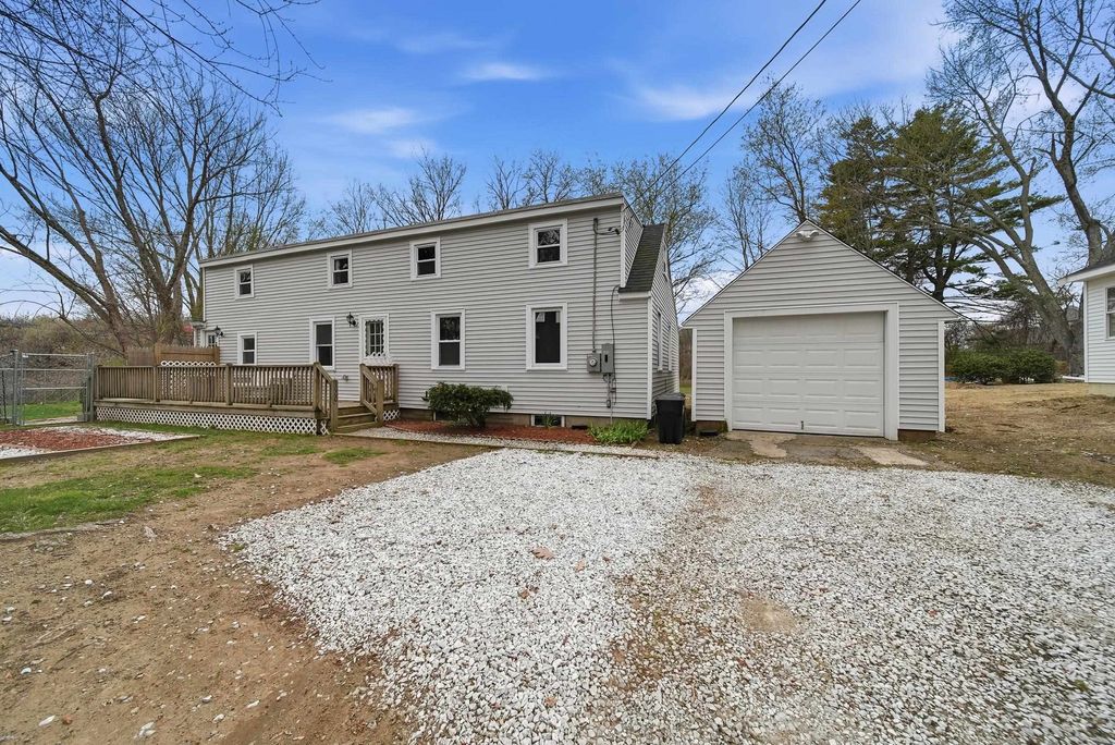 Photo of 1000 Greenland Road, Portsmouth, NH 03801 (MLS # 5087167)