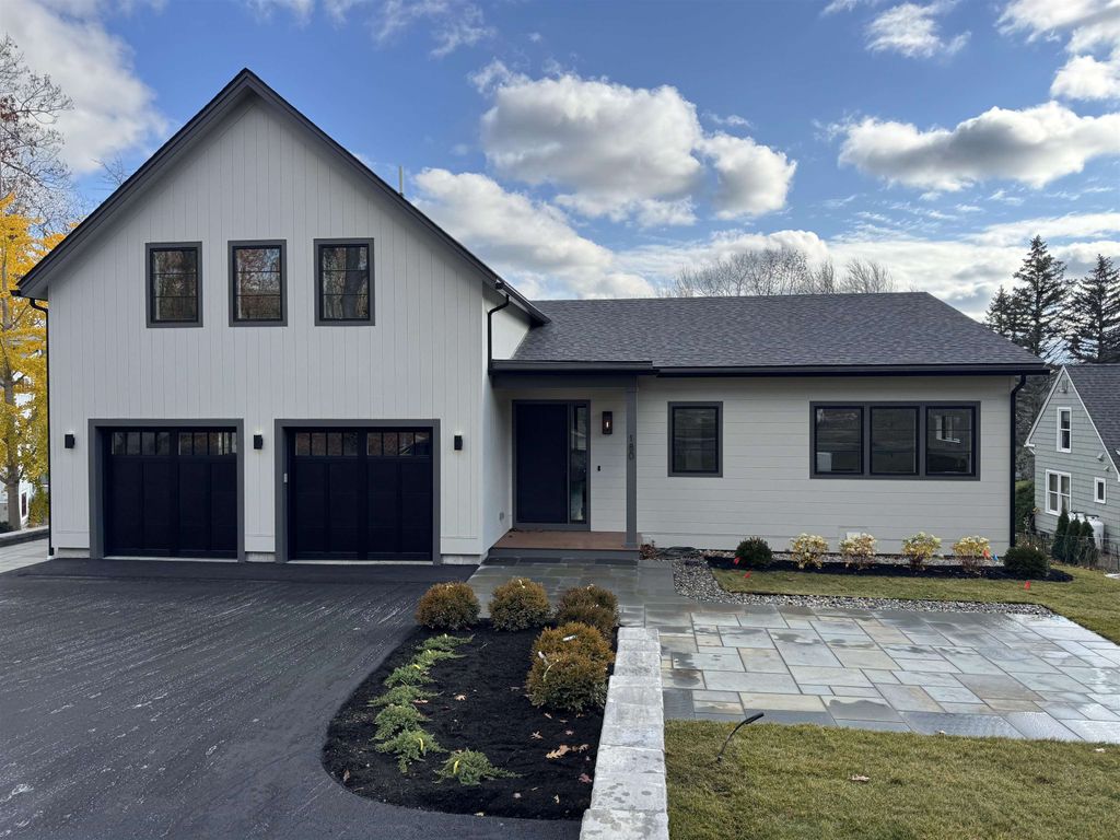 Photo of 180 Walker Bungalow Road, Portsmouth, NH 03801 (MLS # 5071702)