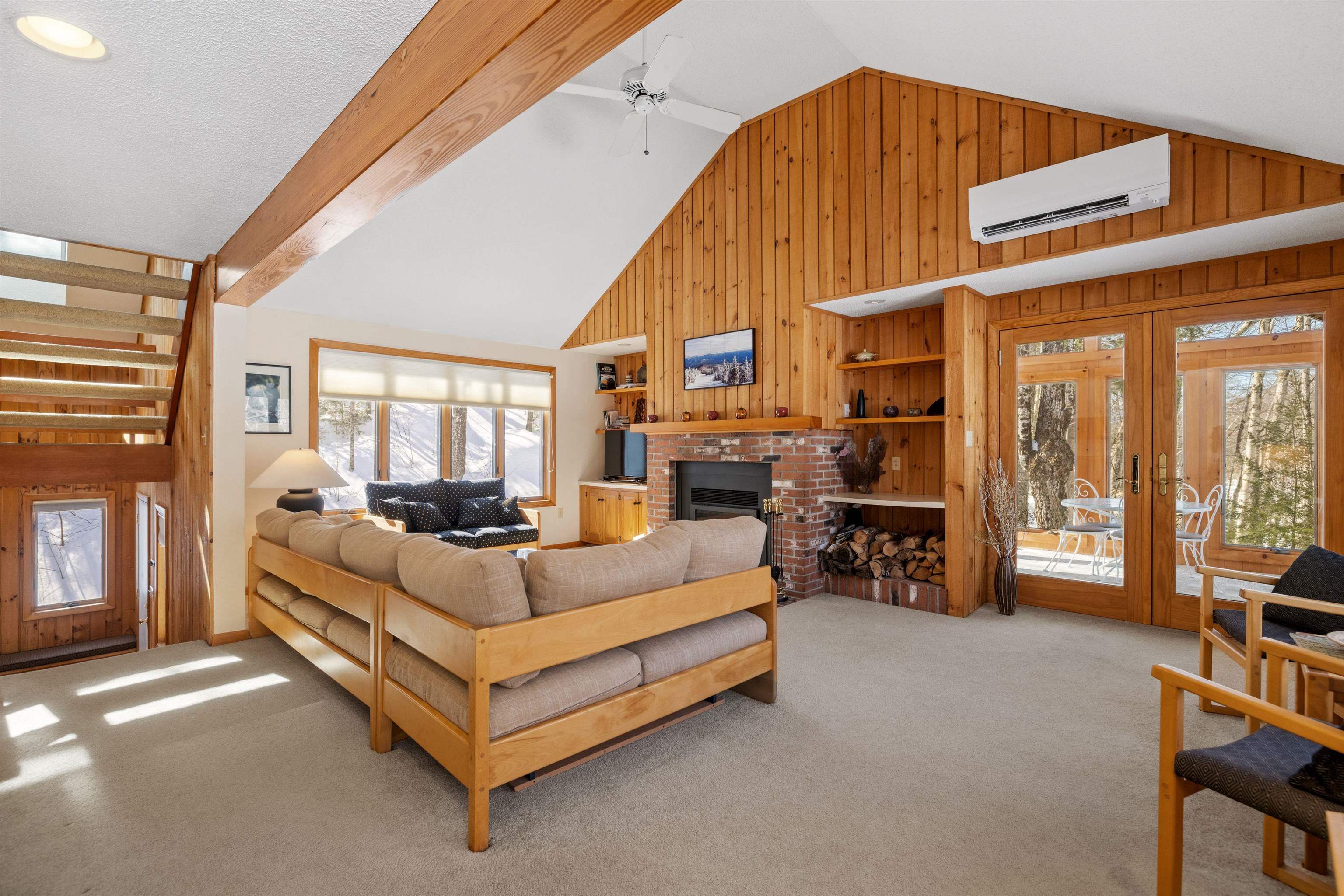 32 Loonwood Drive 1
