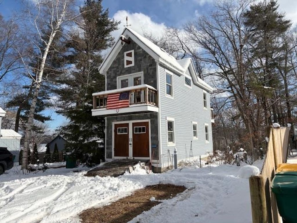 Photo of 11 Dulcies Point Road, Kingston, NH 03848 (MLS # 5074991)