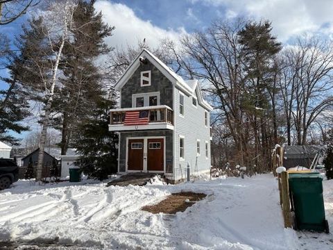 Photo of 11 Dulcies Point Road, Kingston, NH 03848 (MLS # 5074991)