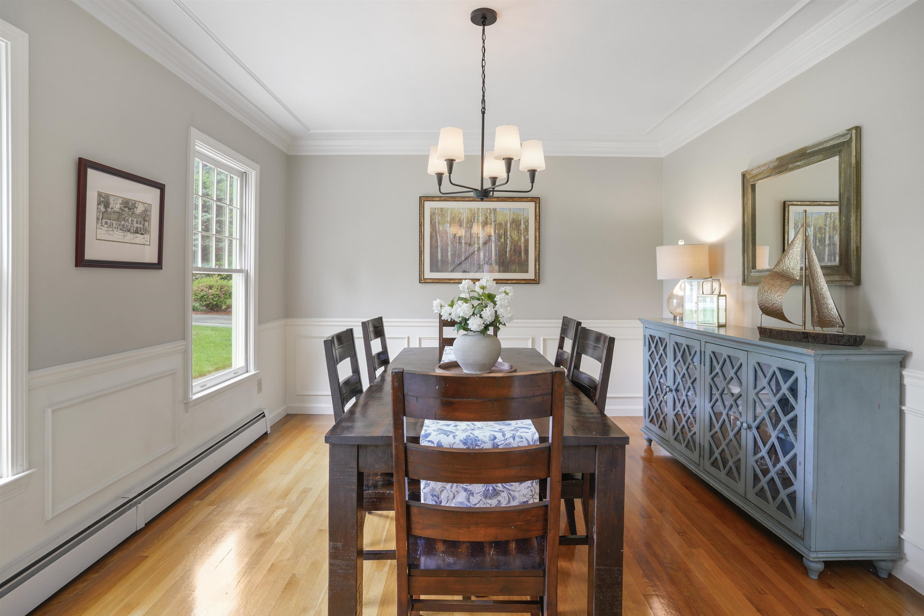 87 Rosewell Road