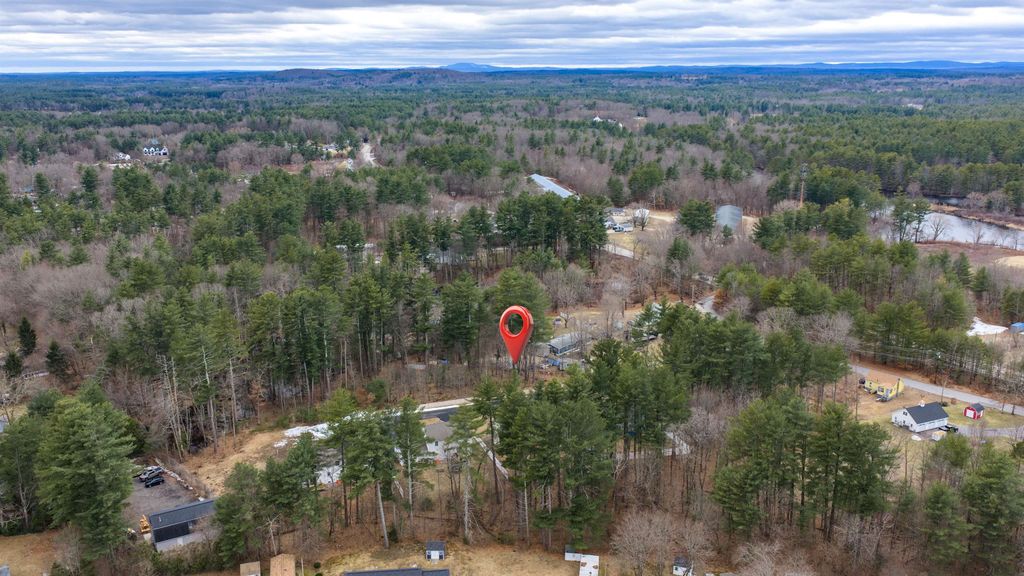 Photo of 4 Lorelai Way, Nashua, NH 03062 (MLS # 5082342)